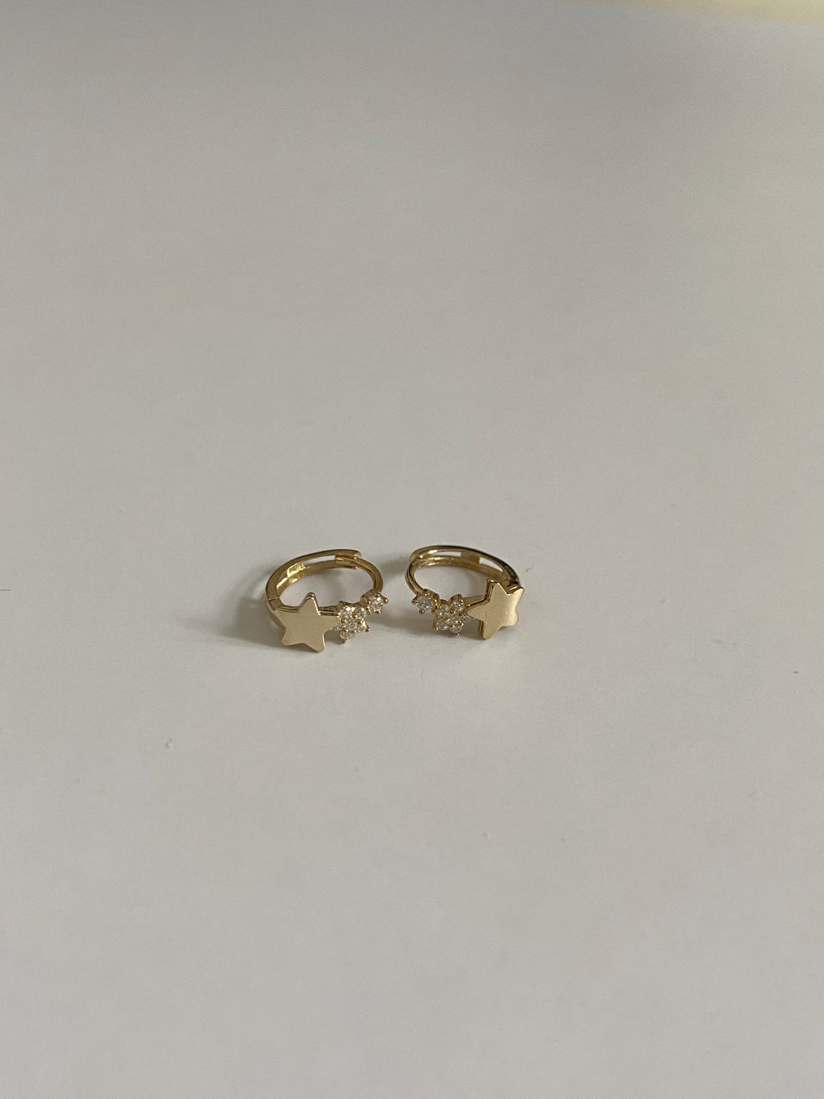 Actual product photo of Solid Gold Hoop Earrings - 7mm Inner Diameter - Style 658